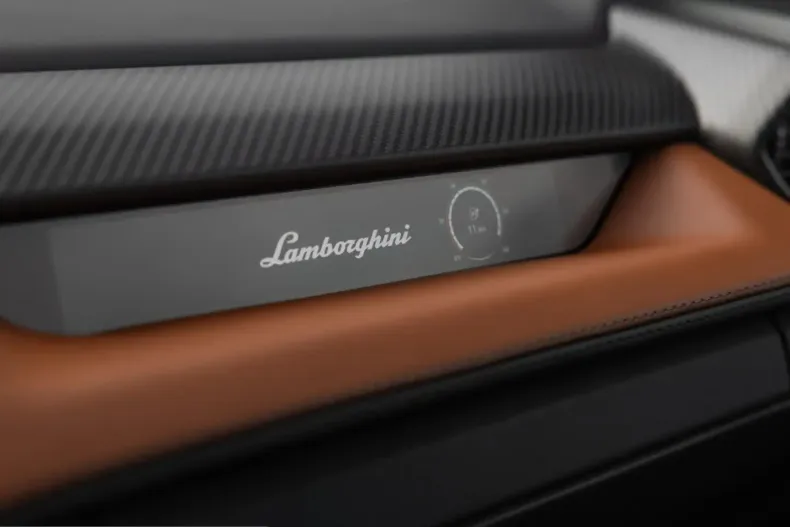 Lamborghini Revuelto din 2024 cu 7.499 km - oferta LAM220510 - foto 28