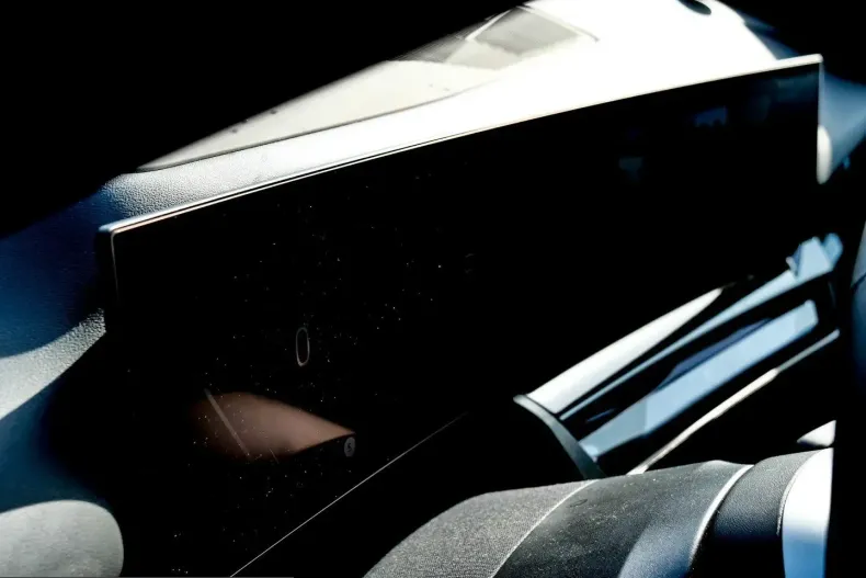 BMW 540 (Seria 5) din 2025 cu 9.636 km - oferta BMW220522 - foto 17