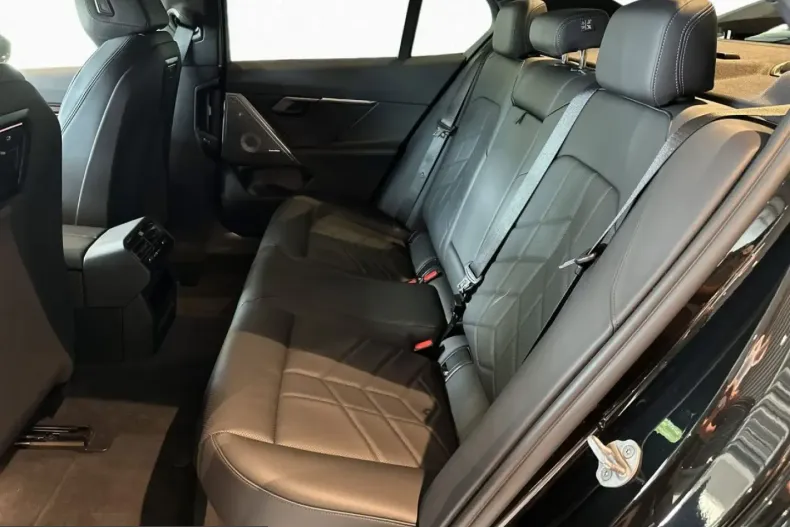 BMW 550 (Seria 5) din 2025 cu 32.128 km - oferta BMW220526 - foto 8