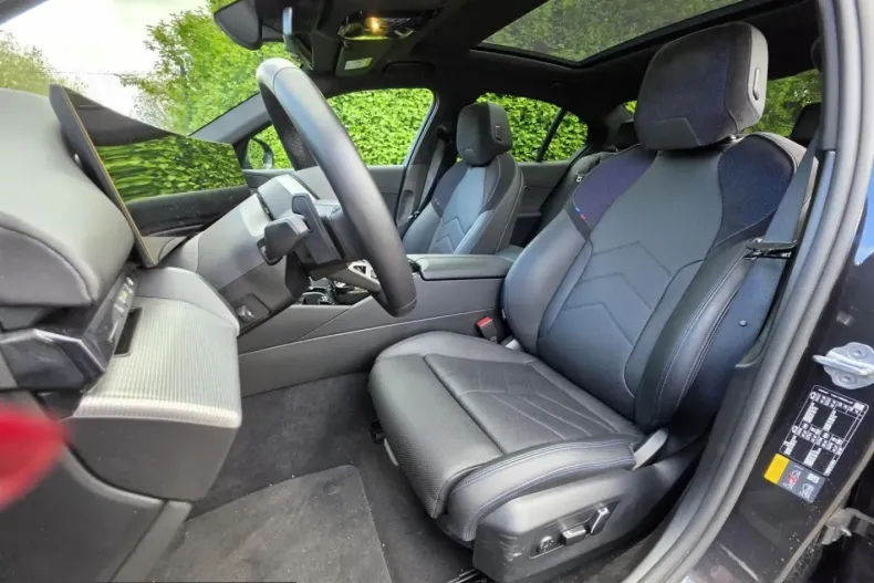 BMW 550 (Seria 5) din 2024 cu 38.207 km - oferta BMW220528 - foto 8
