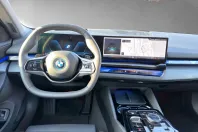 BMW 550 (Seria 5) din 2024 cu 4.900 km - oferta BMW220531 - foto 13