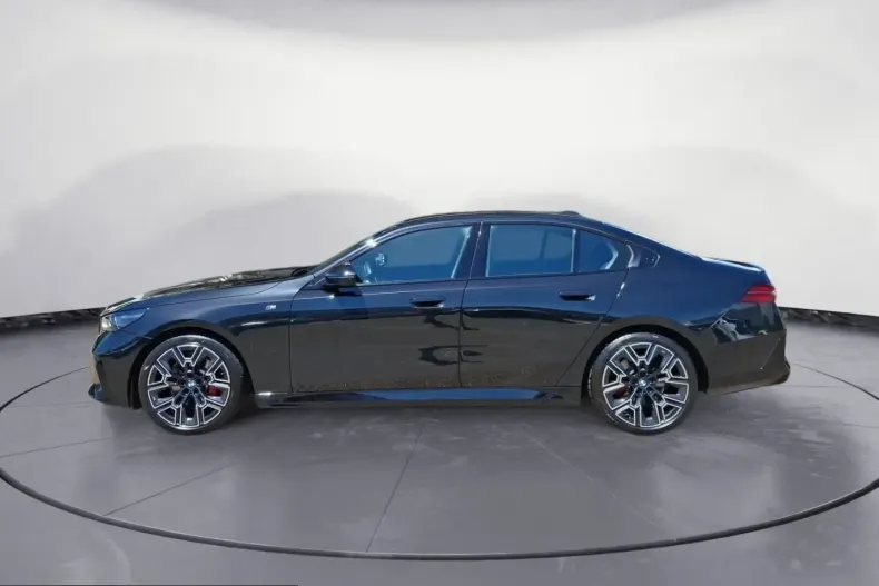 BMW 520 (Seria 5) din 2025 cu 18.780 km - oferta BMW220540 - foto 2