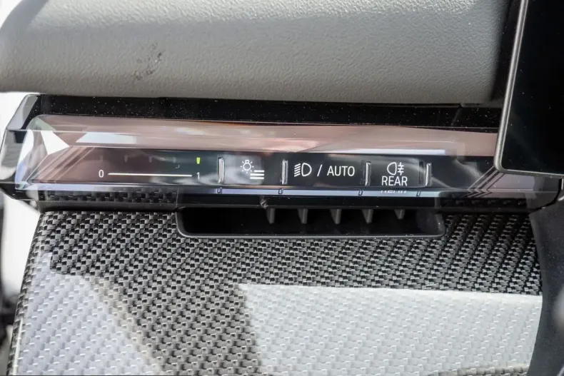 BMW 520 (Seria 5) din 2025 cu 20.800 km - oferta BMW220542 - foto 18