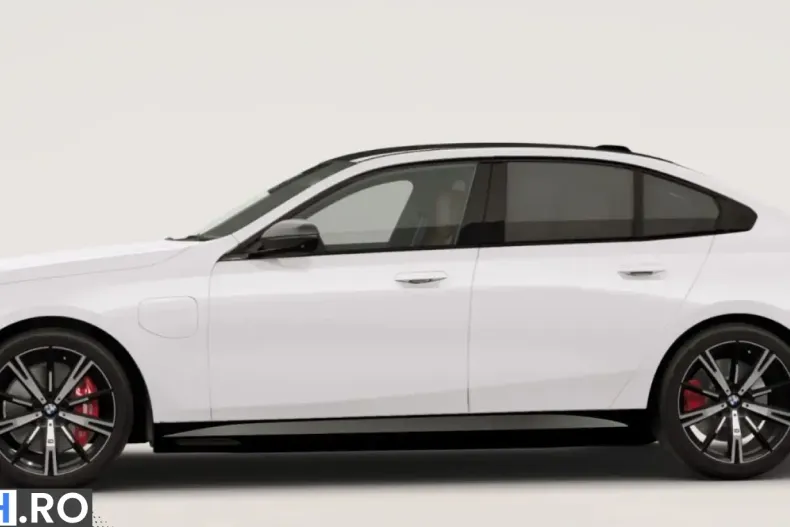 BMW 520 (Seria 5) din 2025 cu 11.581 km - oferta BMW220544 - foto 3