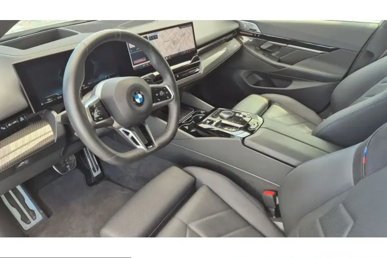 BMW 520 (Seria 5) din 2024 cu 14.300 km - oferta BMW220546 - foto 6