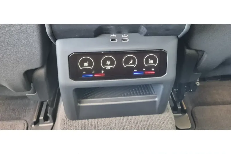 BMW 520 (Seria 5) din 2024 cu 14.300 km - oferta BMW220546 - foto 12