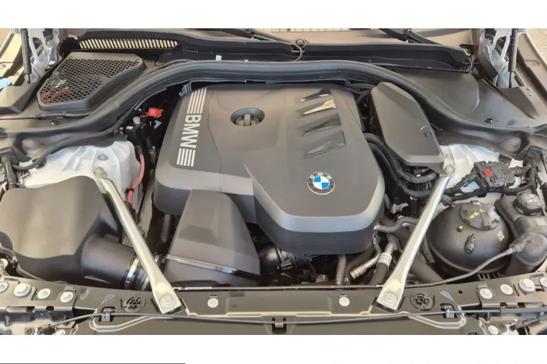 BMW 520 (Seria 5) din 2024 cu 14.300 km - oferta BMW220546 - foto 15