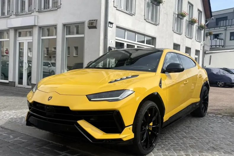 Lamborghini Urus din 2023 cu 42.417 km - oferta LAM220548 - foto 1