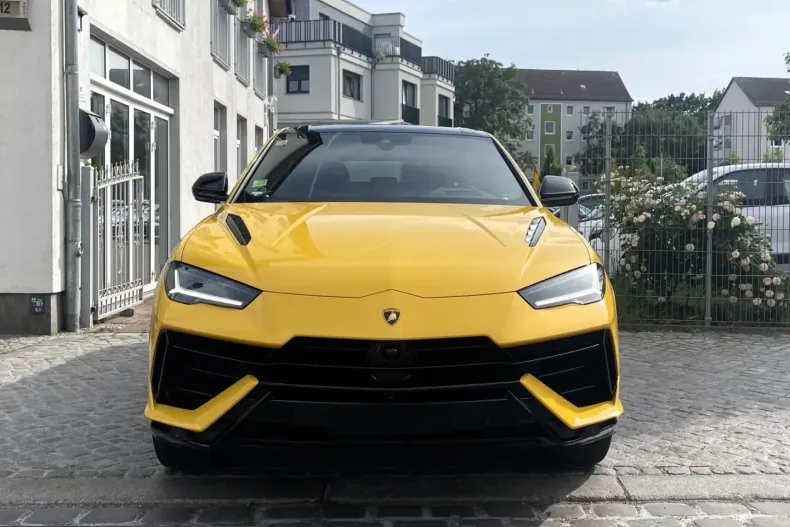 Lamborghini Urus din 2023 cu 42.417 km - oferta LAM220548 - foto 2