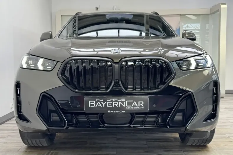 BMW X6 (Seria X) din 2025 cu 8.603 km - oferta BMW220555 - foto 1