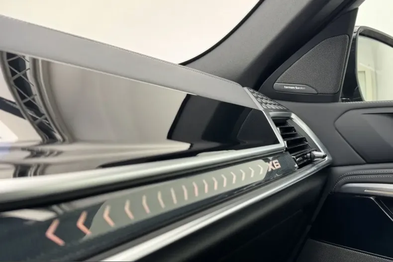 BMW X6 (Seria X) din 2025 cu 8.603 km - oferta BMW220555 - foto 11