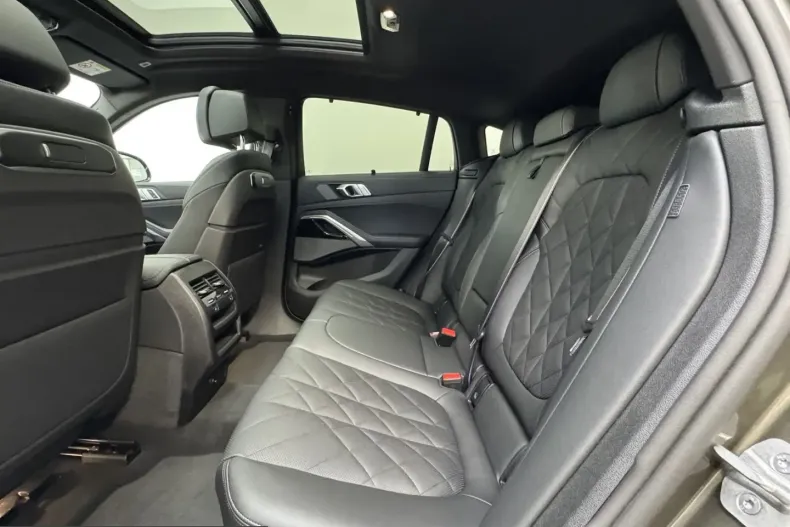 BMW X6 (Seria X) din 2025 cu 8.603 km - oferta BMW220555 - foto 19