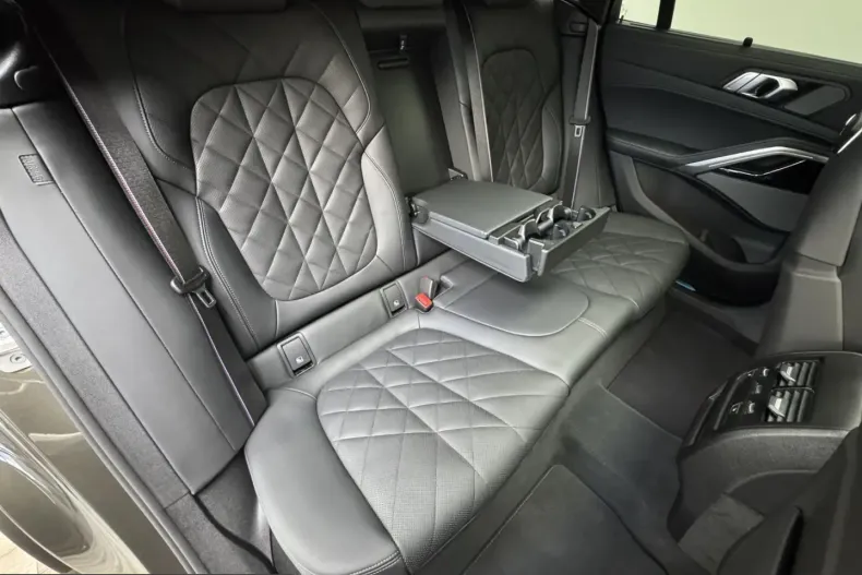 BMW X6 (Seria X) din 2025 cu 8.603 km - oferta BMW220555 - foto 26