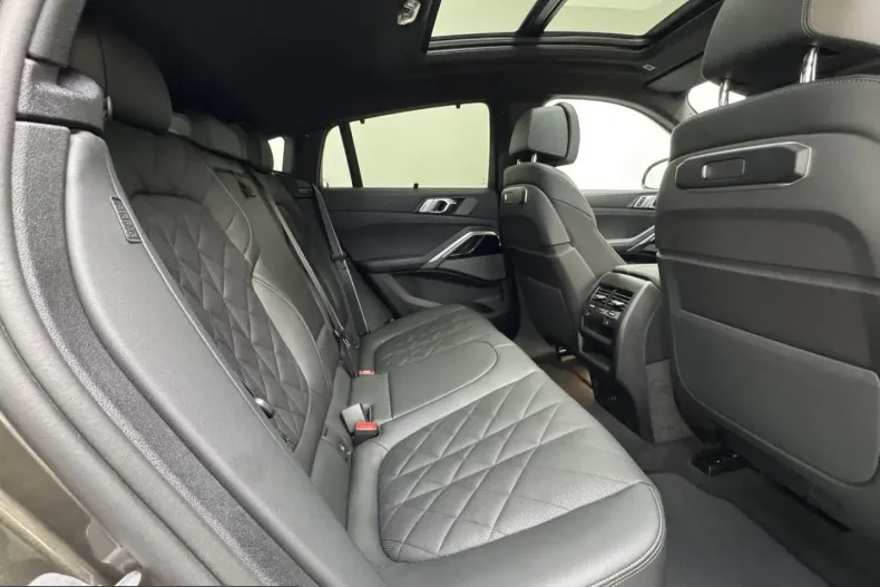 BMW X6 (Seria X) din 2025 cu 8.603 km - oferta BMW220555 - foto 29