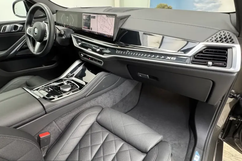 BMW X6 (Seria X) din 2025 cu 8.603 km - oferta BMW220555 - foto 31
