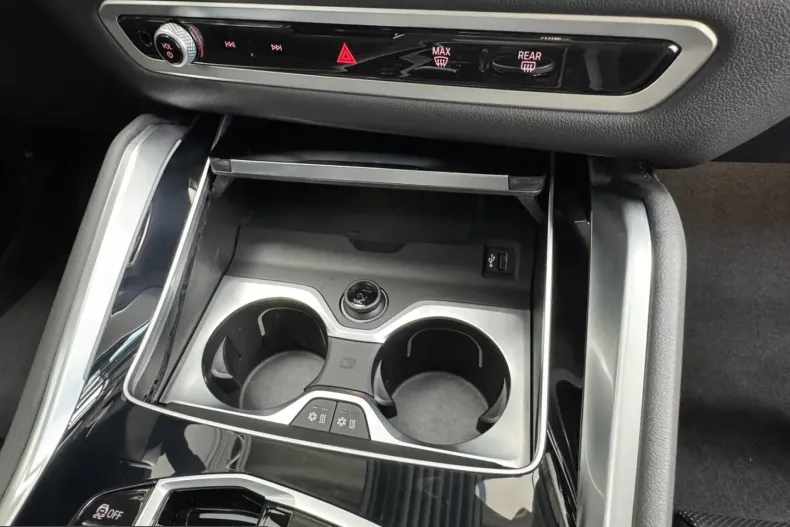 BMW X6 (Seria X) din 2025 cu 8.603 km - oferta BMW220555 - foto 33