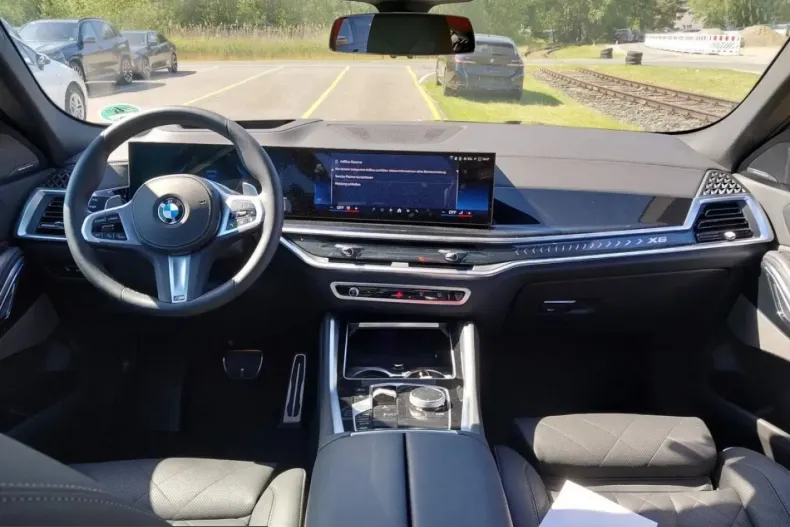 BMW X6 (Seria X) din 2025 cu 23.329 km - oferta BMW220556 - foto 8