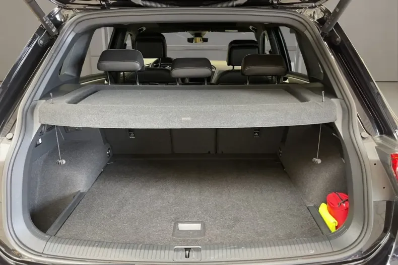 Volkswagen Tiguan din 2022 cu 77.539 km - oferta VOL220579 - foto 16