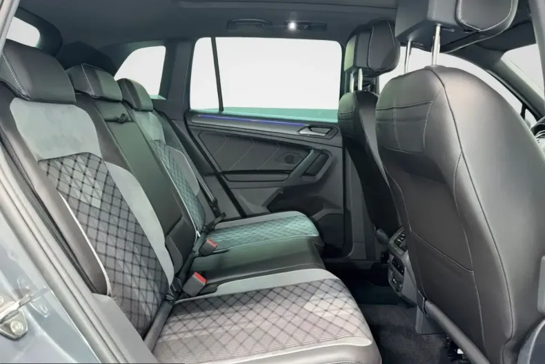 Volkswagen Tiguan din 2022 cu 76.707 km - oferta VOL220582 - foto 12