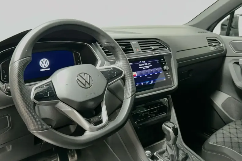 Volkswagen Tiguan din 2022 cu 72.119 km - oferta VOL220583 - foto 8