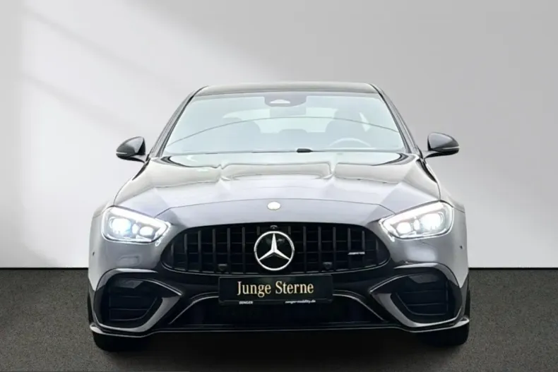Mercedes-Benz C 63 AMG (Clasa C) din 2025 cu 3.214 km - oferta MER220591 - foto 3