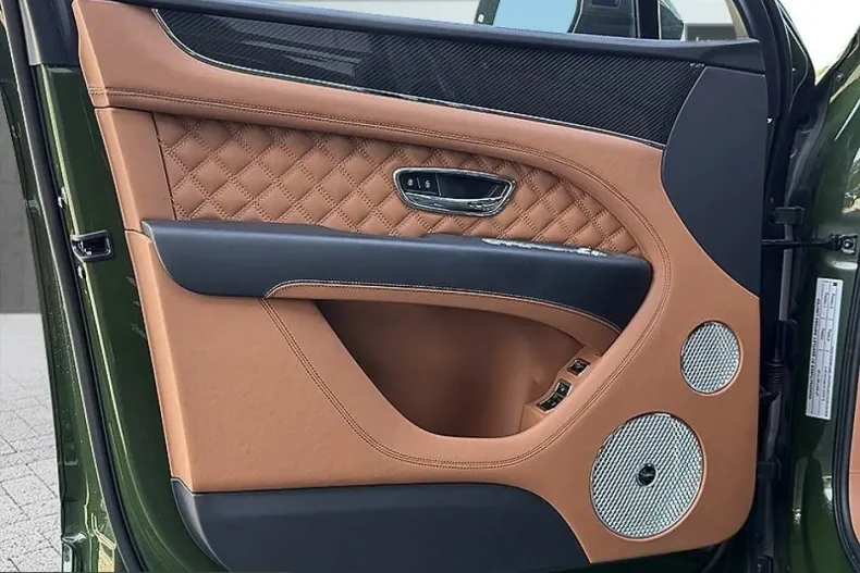 Bentley Bentayga din 2023 cu 63.990 km - oferta BEN220599 - foto 11