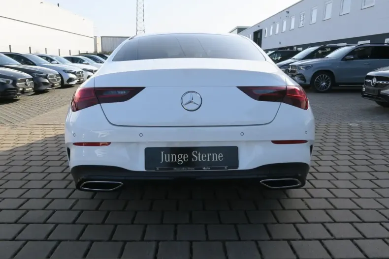 Mercedes-Benz CLA 200 (Clasa CLA) din 2024 cu 14.493 km - oferta MER220604 - foto 5