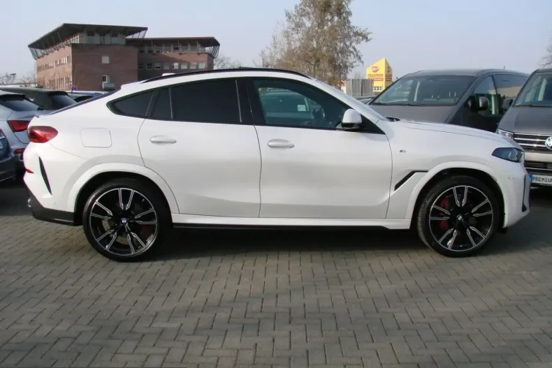 BMW X6 (Seria X) din 2025 cu 16.652 km - oferta BMW220606 - foto 3
