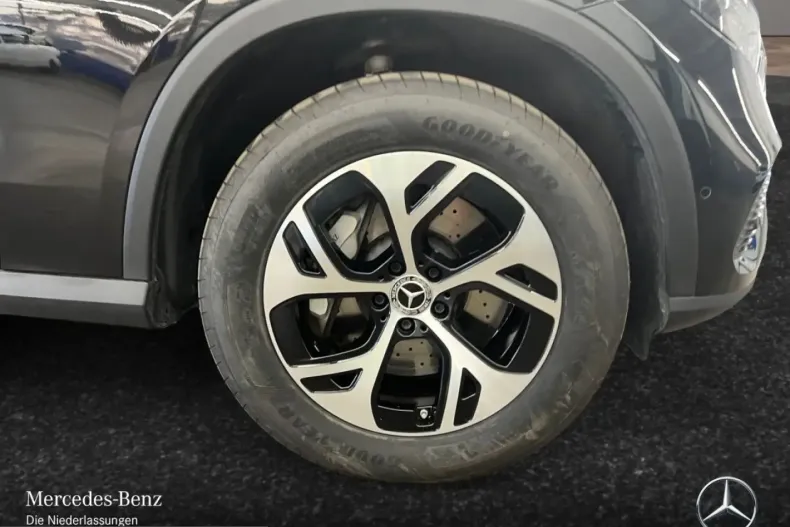Mercedes-Benz GLC 300 (Clasa GLC) din 2025 cu 19.451 km - oferta MER220617 - foto 4