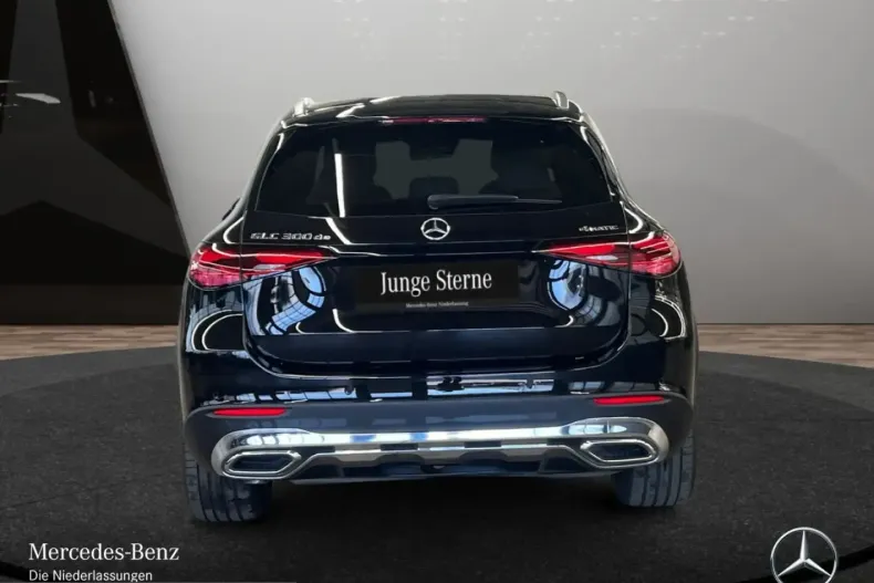 Mercedes-Benz GLC 300 (Clasa GLC) din 2025 cu 19.451 km - oferta MER220617 - foto 6