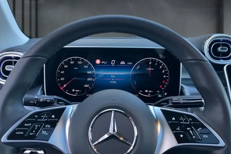 Mercedes-Benz GLC 300 (Clasa GLC) din 2024 cu 37.892 km - oferta MER220619 - foto 6
