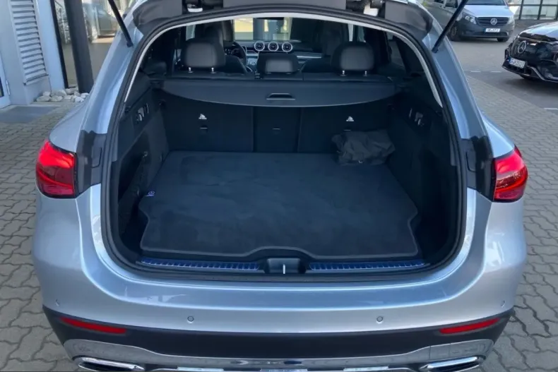 Mercedes-Benz GLC 300 (Clasa GLC) din 2024 cu 37.892 km - oferta MER220619 - foto 8
