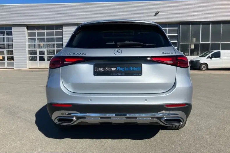 Mercedes-Benz GLC 300 (Clasa GLC) din 2024 cu 37.892 km - oferta MER220619 - foto 10