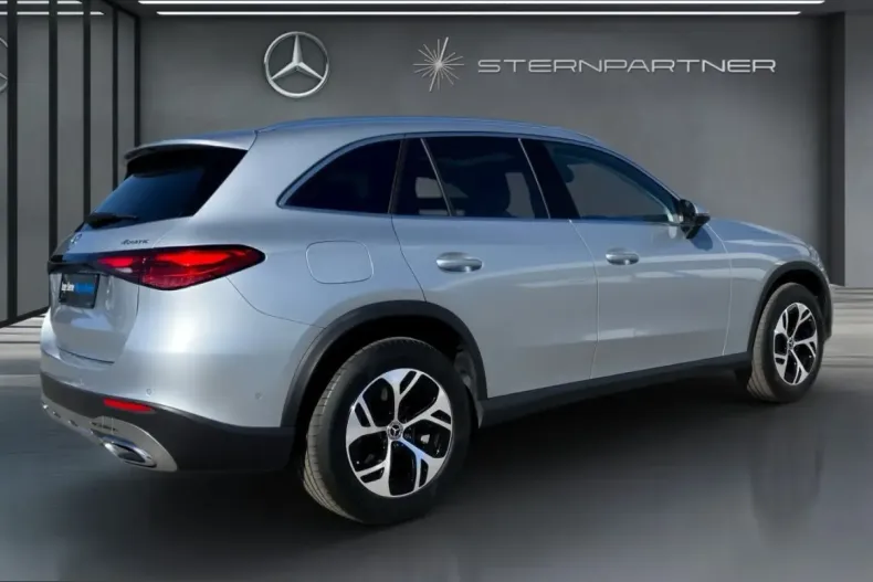 Mercedes-Benz GLC 300 (Clasa GLC) din 2024 cu 37.892 km - oferta MER220619 - foto 11