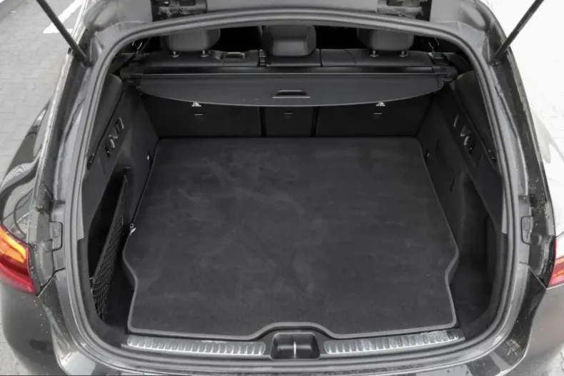 Mercedes-Benz GLC 300 (Clasa GLC) din 2024 cu 40.240 km - oferta MER220620 - foto 16