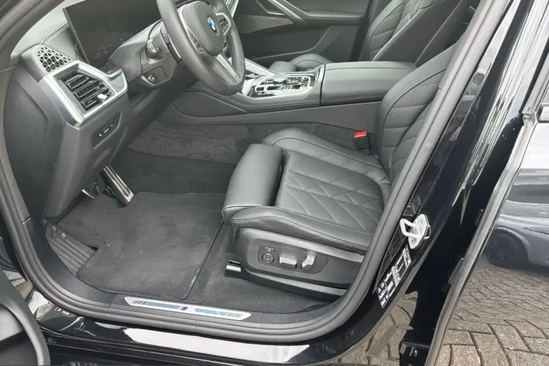 BMW X6 (Seria X) din 2025 cu 16.962 km - oferta BMW220631 - foto 8