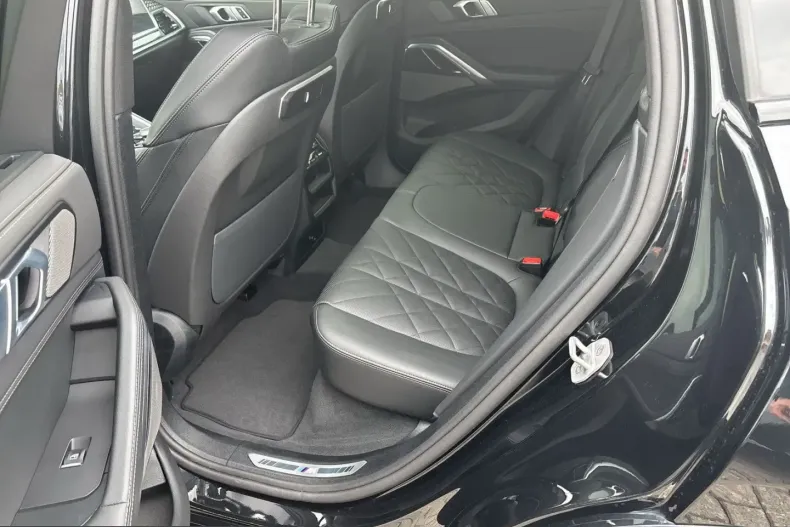 BMW X6 (Seria X) din 2025 cu 16.962 km - oferta BMW220631 - foto 10