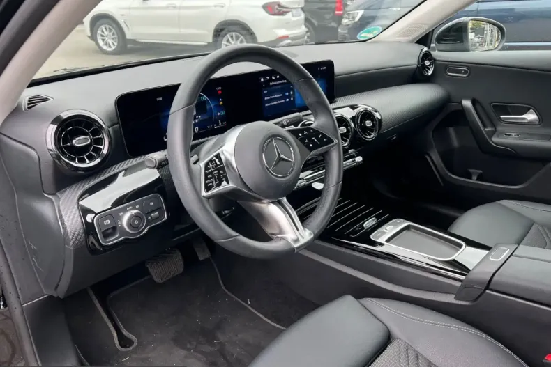 Mercedes-Benz A 180 (Clasa A) din 2025 cu 31.355 km - oferta MER220635 - foto 16