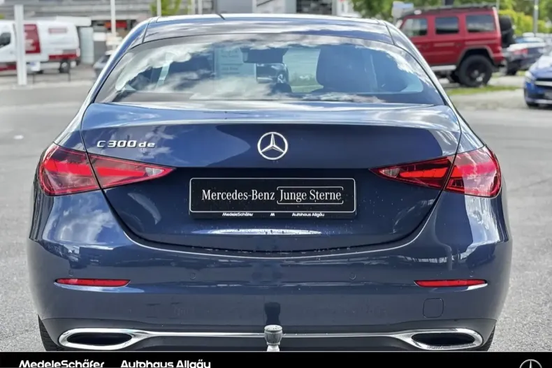 Mercedes-Benz C 300 (Clasa C) din 2024 cu 21.300 km - oferta MER220638 - foto 4