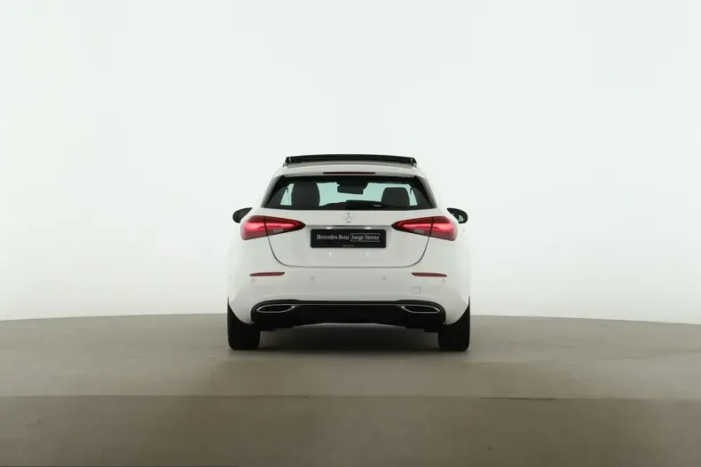 Mercedes-Benz A 200 (Clasa A) din 2025 cu 8.009 km - oferta MER220642 - foto 4