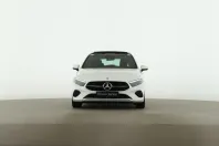Mercedes-Benz A 200 (Clasa A) din 2025 cu 8.009 km - oferta MER220642 - foto 8