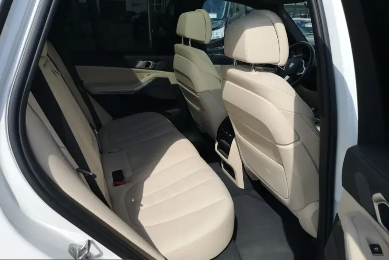 BMW X5 (Seria X) din 2022 cu 52.940 km - oferta BMW220645 - foto 17