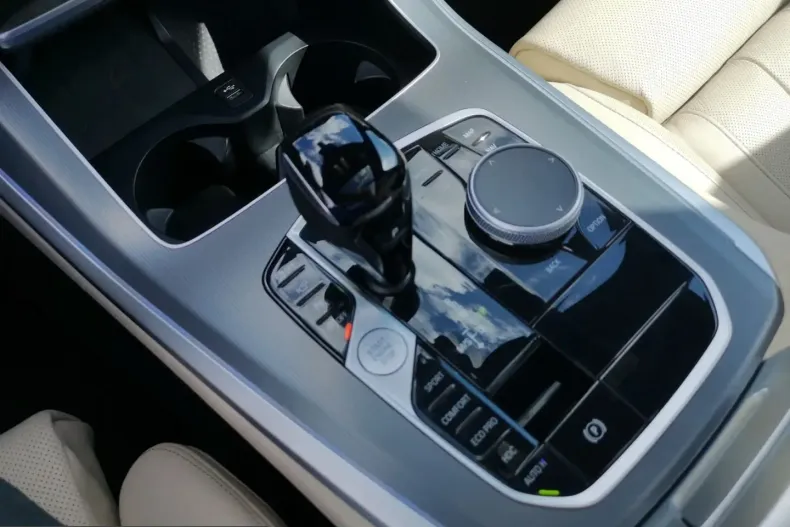 BMW X5 (Seria X) din 2022 cu 52.940 km - oferta BMW220645 - foto 24
