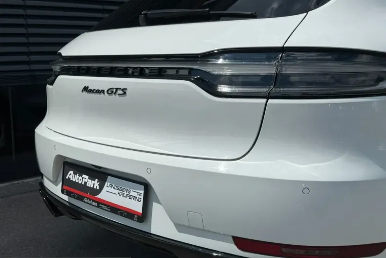 Porsche Macan din 2021 cu 48.370 km - oferta POR220650 - foto 10