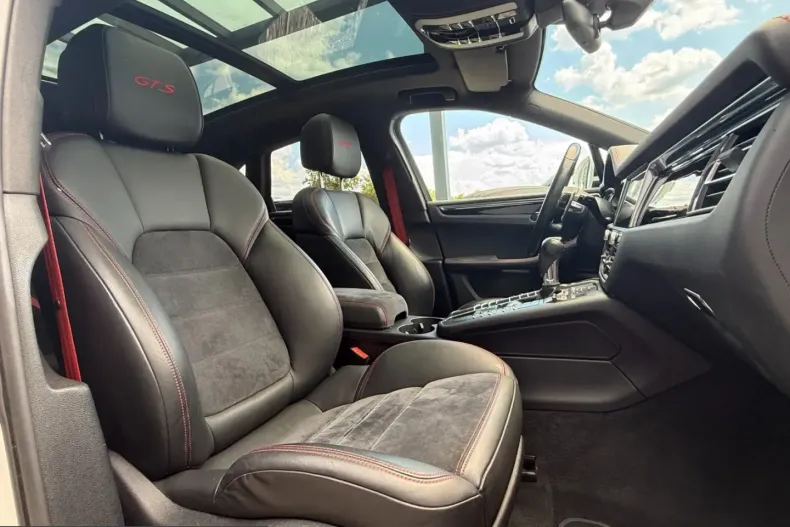 Porsche Macan din 2021 cu 48.370 km - oferta POR220650 - foto 31