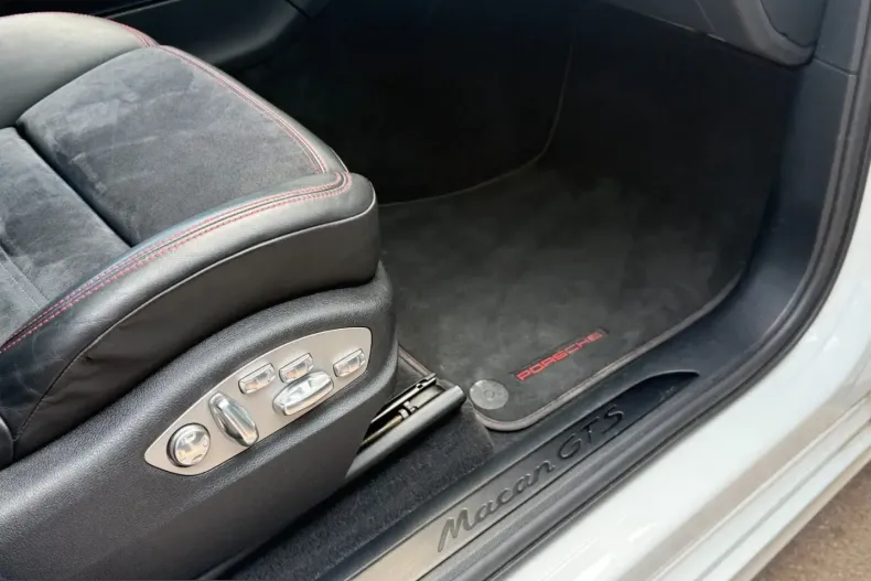 Porsche Macan din 2021 cu 48.370 km - oferta POR220650 - foto 32