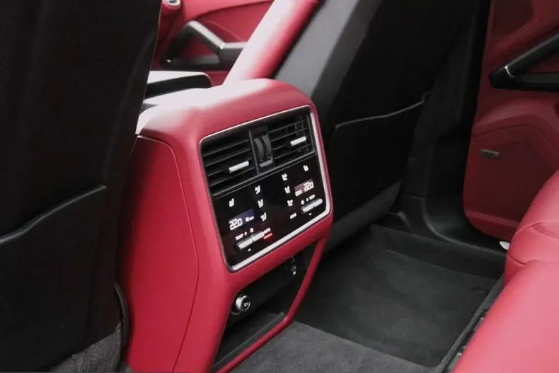 Porsche Cayenne din 2022 cu 57.000 km - oferta POR220651 - foto 6