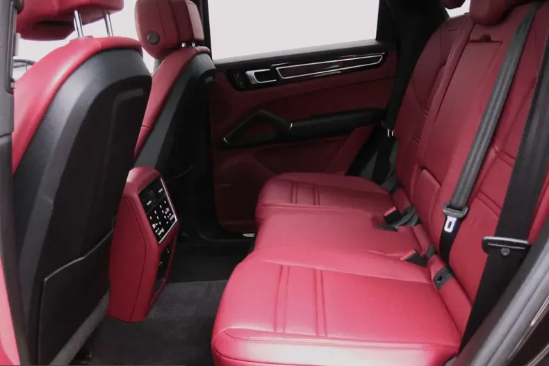 Porsche Cayenne din 2022 cu 57.000 km - oferta POR220651 - foto 12