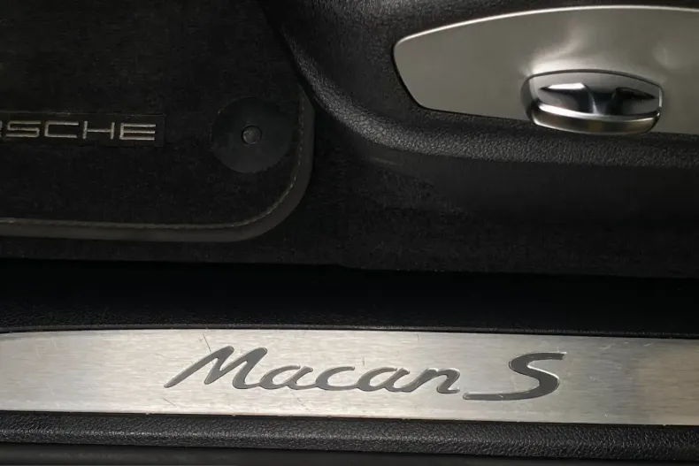 Porsche Macan din 2022 cu 70.400 km - oferta POR220652 - foto 25