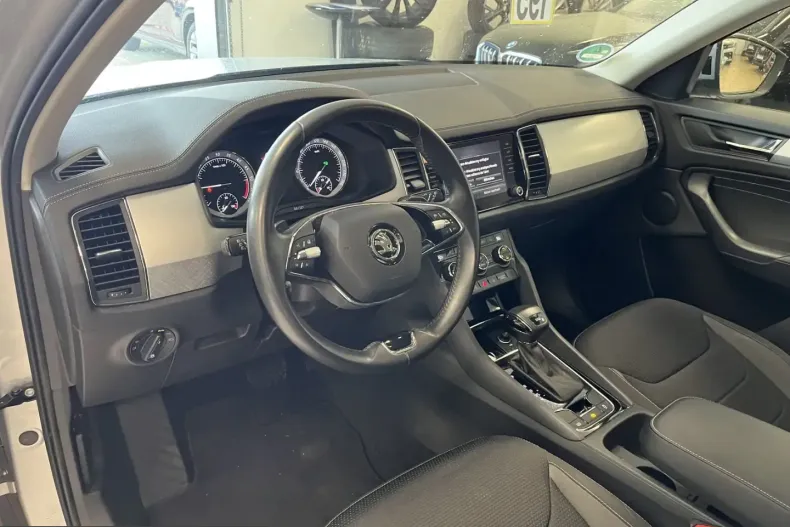 Skoda Kodiaq din 2022 cu 44.980 km - oferta SKO220653 - foto 7